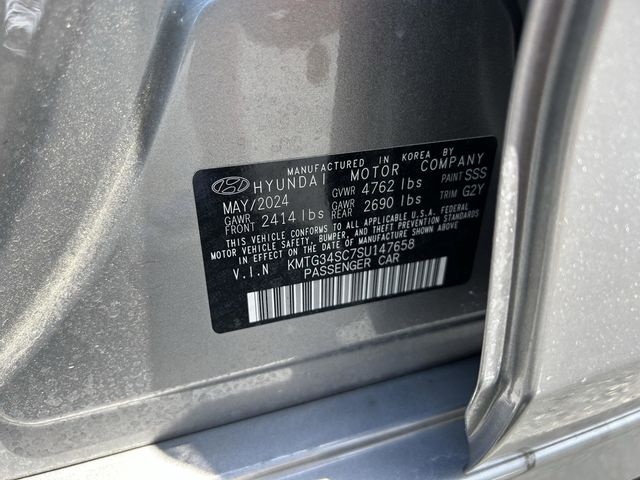 2025 GENESIS G70 Standard - Photo 31
