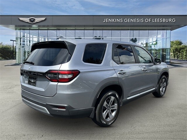 2023 Honda Pilot EX-L photo 2