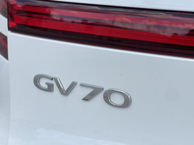 2026 GENESIS GV70 Sport Advanced - Photo 15