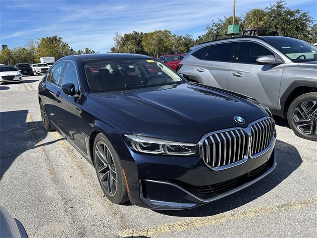 2020 BMW 7 Series 750i's photo