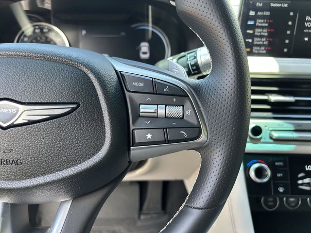 2025 GENESIS G70 Standard - Photo 26