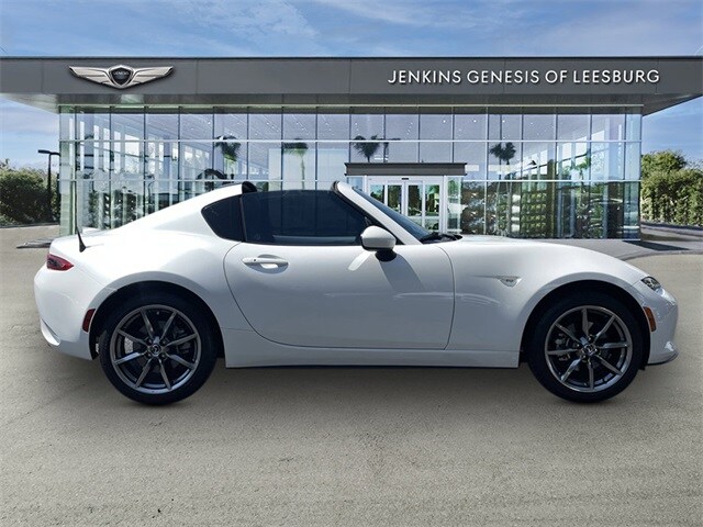 2022 Mazda MX-5 Miata RF Miata Grand Touring photo 2