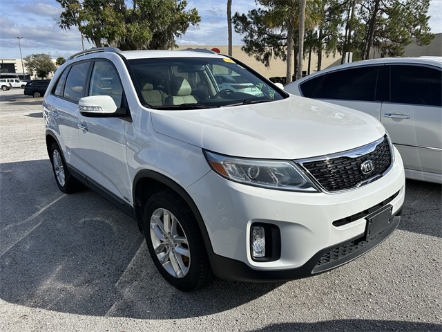 2015 Kia Sorento LX's photo