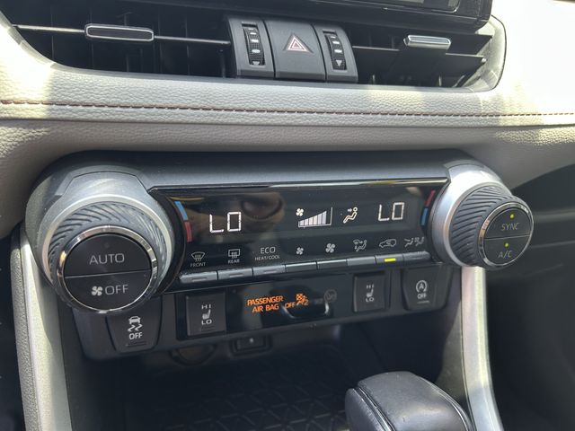 2021 Toyota RAV4 XLE Premium - Photo 26
