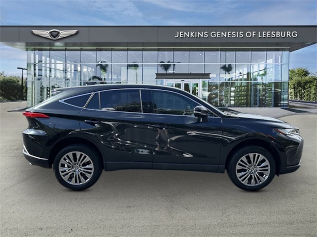 Used 2022 Toyota Venza SUV