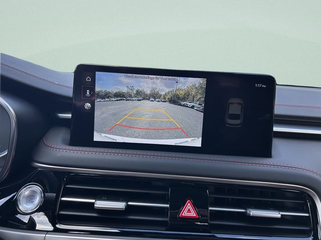2025 GENESIS G70 Standard - Photo 13