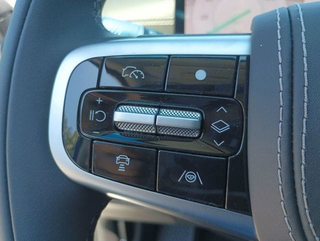 2025 GENESIS GV80 Prestige - Photo 28