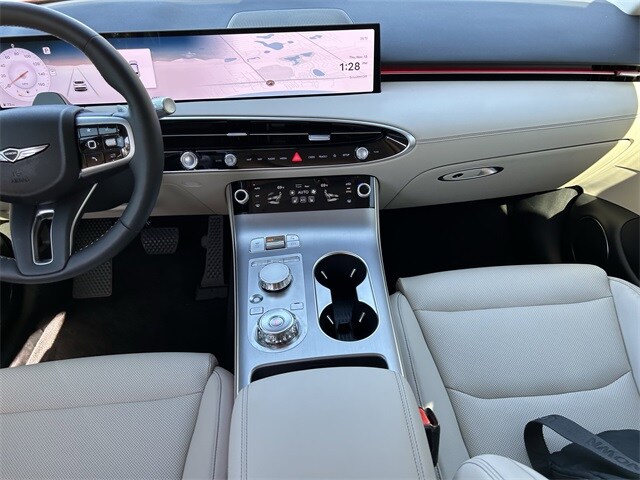 2026 Genesis GV70 2.5T Select photo 3