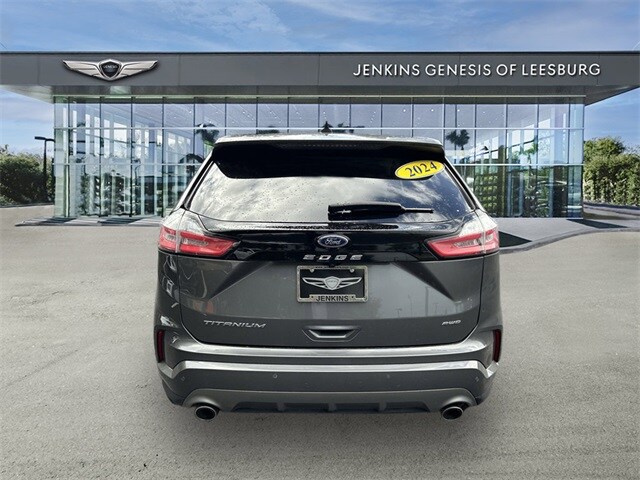 2024 Ford Edge Titanium photo 3