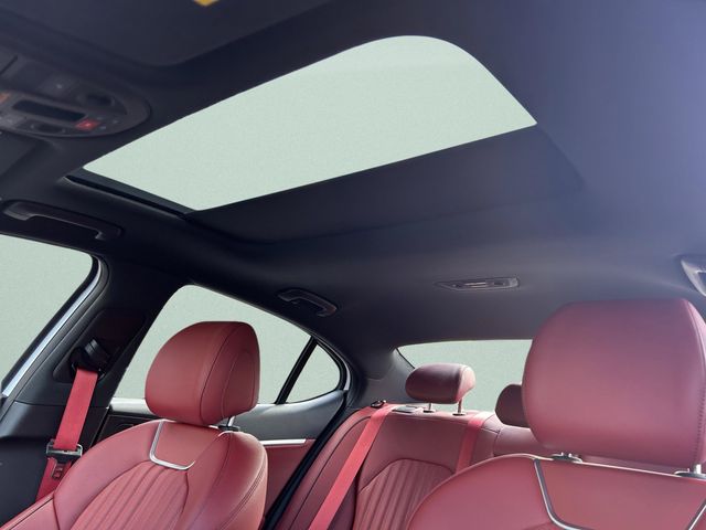 2025 GENESIS G70 Standard - Photo 22