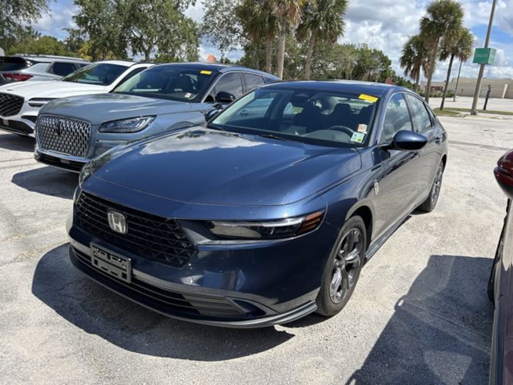 Used 2023 Honda Accord EX Sedan