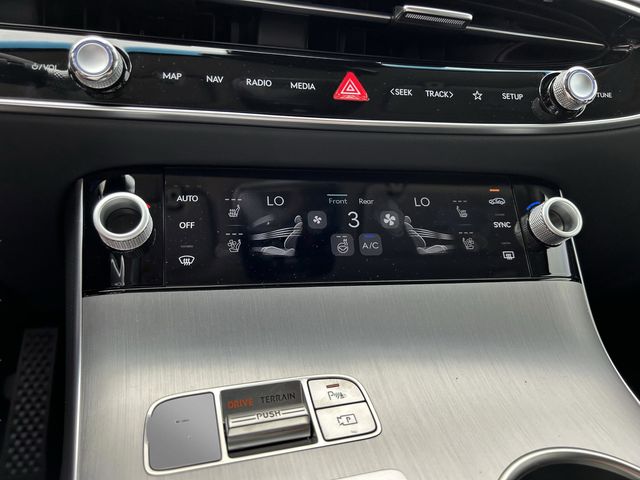 2026 GENESIS GV70 Advanced - Photo 25