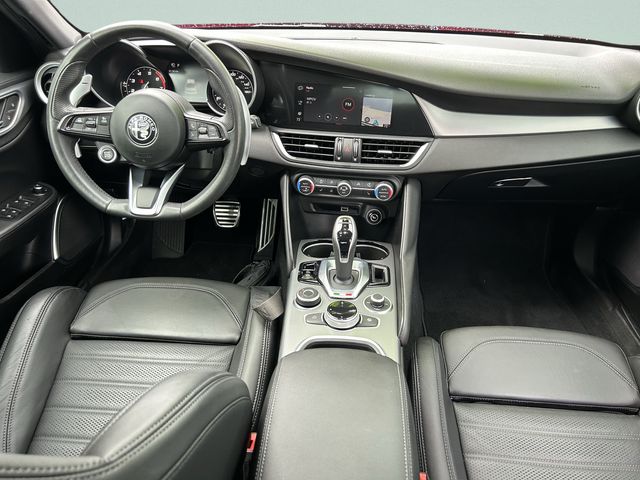 2023 Alfa Romeo Giulia Veloce - Photo 17