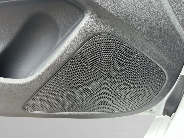 2026 GENESIS G70 Standard - Photo 32