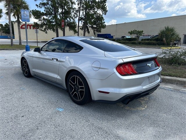 2019 Ford Mustang EcoBoost Premium photo 2