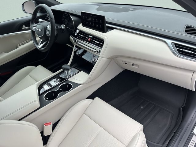 2026 GENESIS G70 Standard - Photo 31