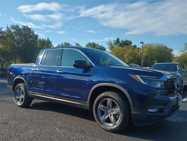 Used 2023 Honda Ridgeline RTL-E with VIN 5FPYK3F7XPB002702 for sale in Leesburg, FL