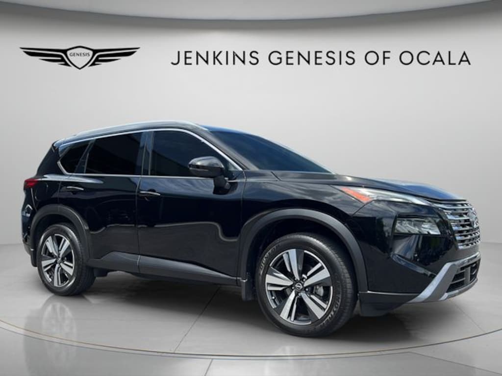 Used 2025 Nissan Rogue SL SUV