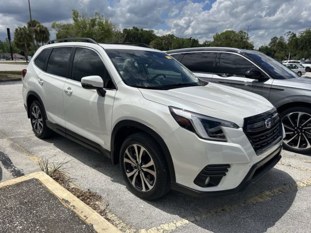 Used 2023 Subaru Forester Limited SUV