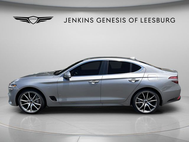 2025 GENESIS G70 Standard - Photo 6