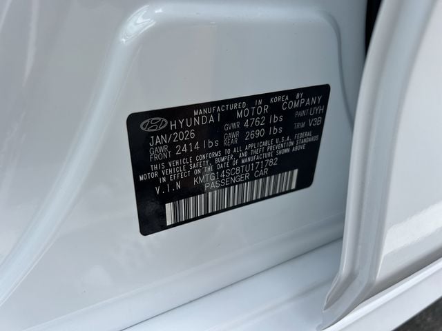 2026 GENESIS G70 Standard - Photo 13