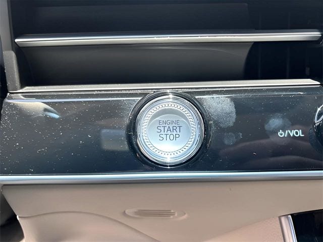 2026 GENESIS GV70 Select - Photo 31