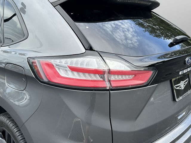 2022 Ford Edge ST - Photo 14