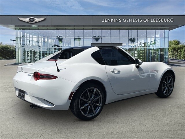 2022 Mazda MX-5 Miata RF Miata Grand Touring photo 2