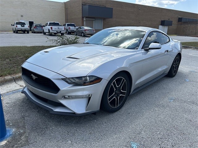 2019 Ford Mustang EcoBoost Premium photo 3
