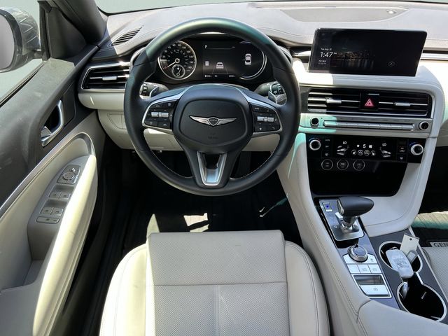 2025 GENESIS G70 Standard - Photo 10