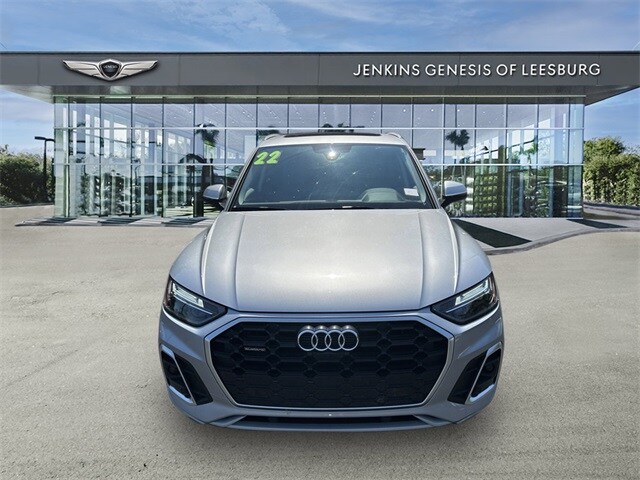 2022 Audi Q5 45 S line Premium photo 2