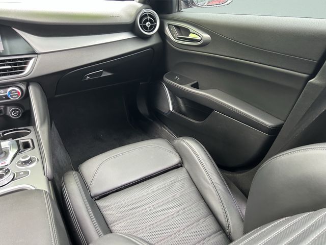 2023 Alfa Romeo Giulia Veloce - Photo 20