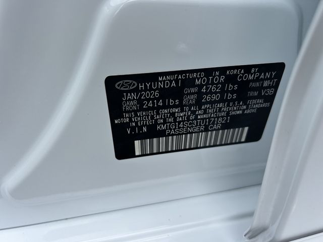 2026 GENESIS G70 Standard - Photo 36