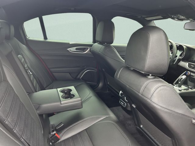 2023 Alfa Romeo Giulia Veloce - Photo 21