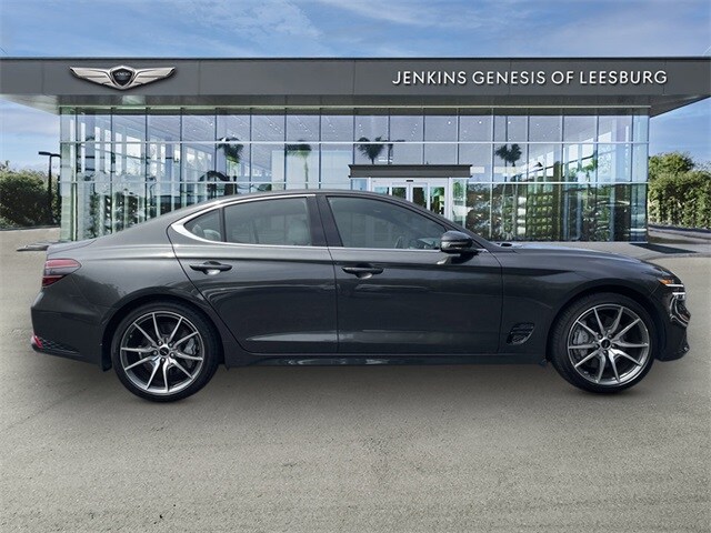 2025 Genesis G70 2.5T photo 2