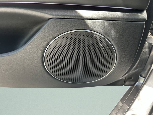 2026 GENESIS G80 Advanced - Photo 24
