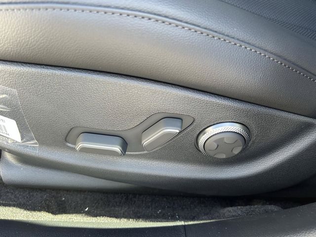 2026 GENESIS G80 Advanced - Photo 21