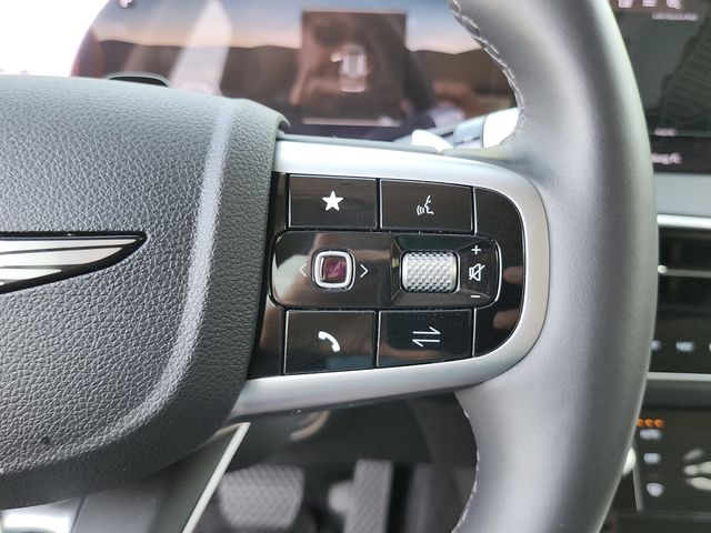 2026 GENESIS GV70 Standard - Photo 30