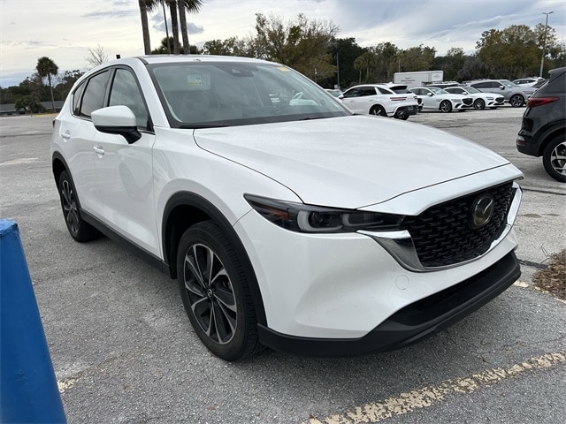 2022 Mazda CX-5 S Premium package