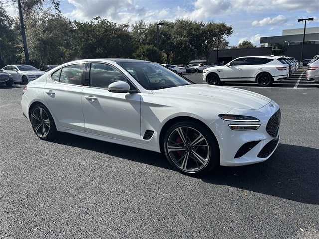 2025 GENESIS G70 Standard's photo