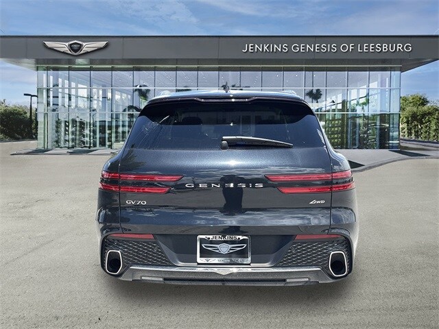 2025 Genesis GV70 2.5T Select photo 3
