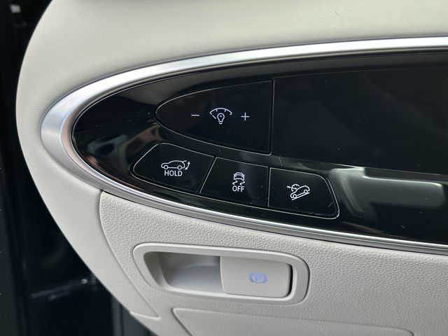2026 GENESIS GV70 Standard - Photo 26