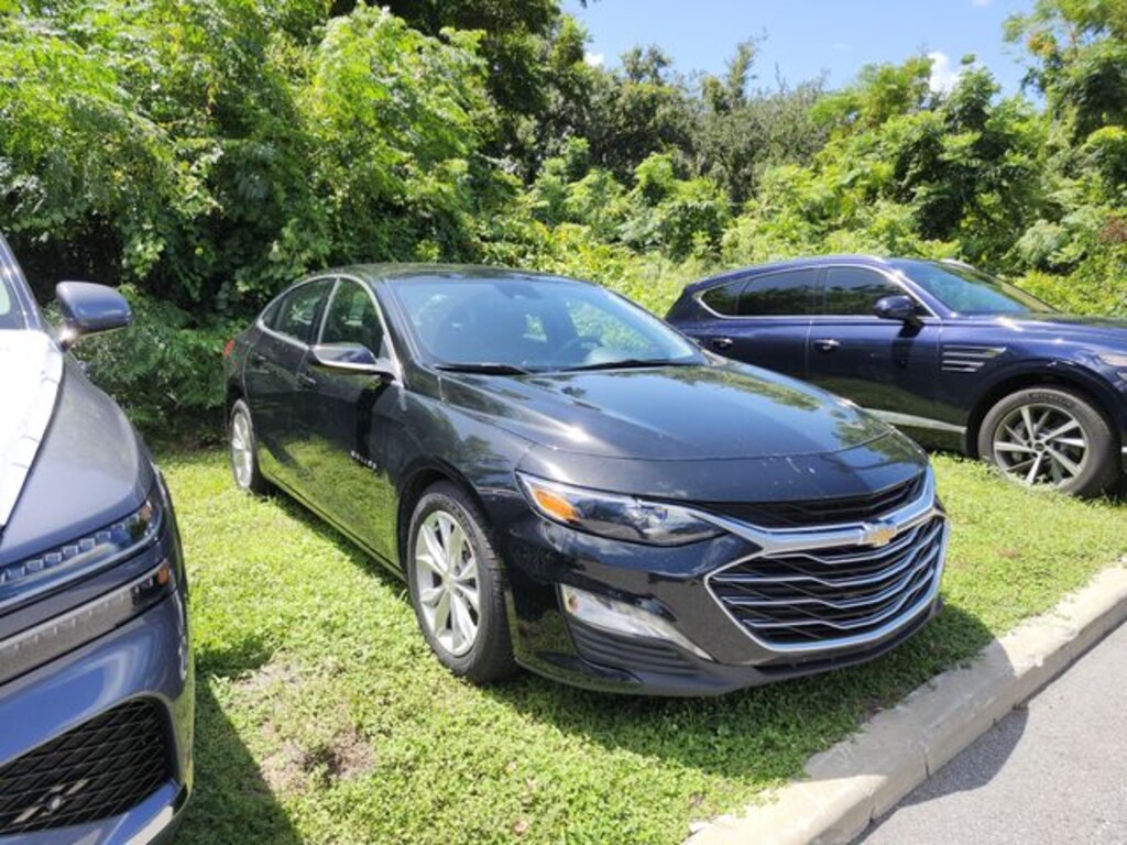 Used 2025 Chevrolet Malibu LT Sedan