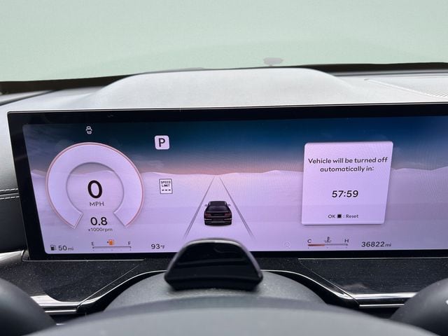 2025 GENESIS GV80 Standard - Photo 32
