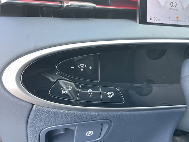 2026 GENESIS GV70 Sport Advanced - Photo 27
