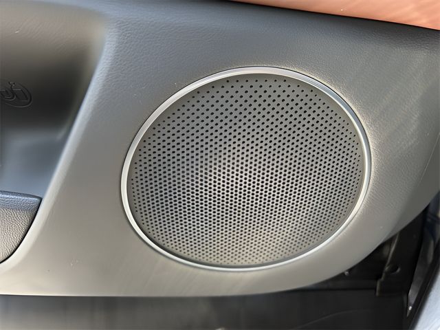 2025 GENESIS GV80 Prestige - Photo 22