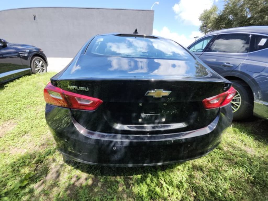 Used 2025 Chevrolet Malibu LT Sedan