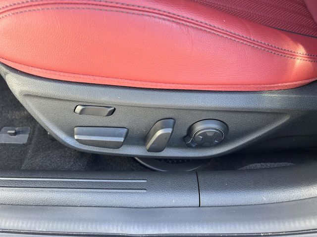 2025 GENESIS G70 Sport Advanced - Photo 24