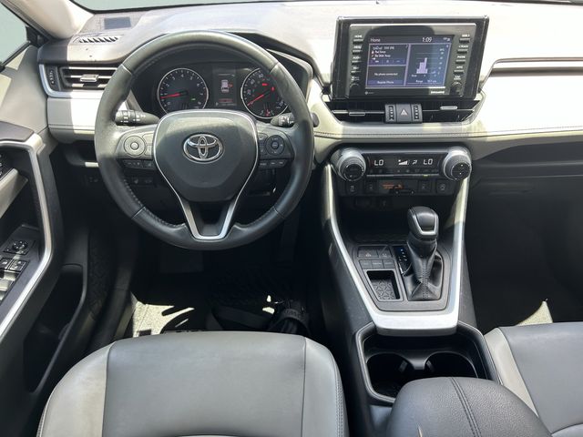 2021 Toyota RAV4 XLE Premium - Photo 18
