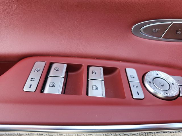 2023 GENESIS GV70 Standard - Photo 21